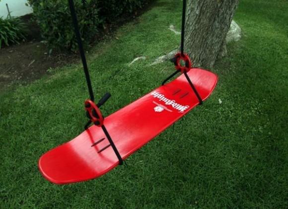 Как смастерить садовые качели на даче своими руками (фото + идеи)
