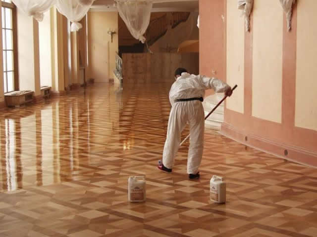 Лучшие варианты лака для паркета