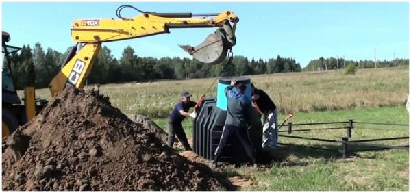 Правила выбора очистных сооружений для дома, обзор популярных септиков