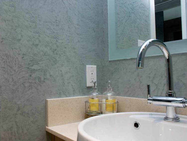 Штукатурка для ванной комнаты: советы по выбору